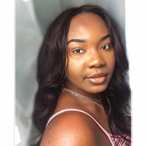 Meet your Posher, Maya